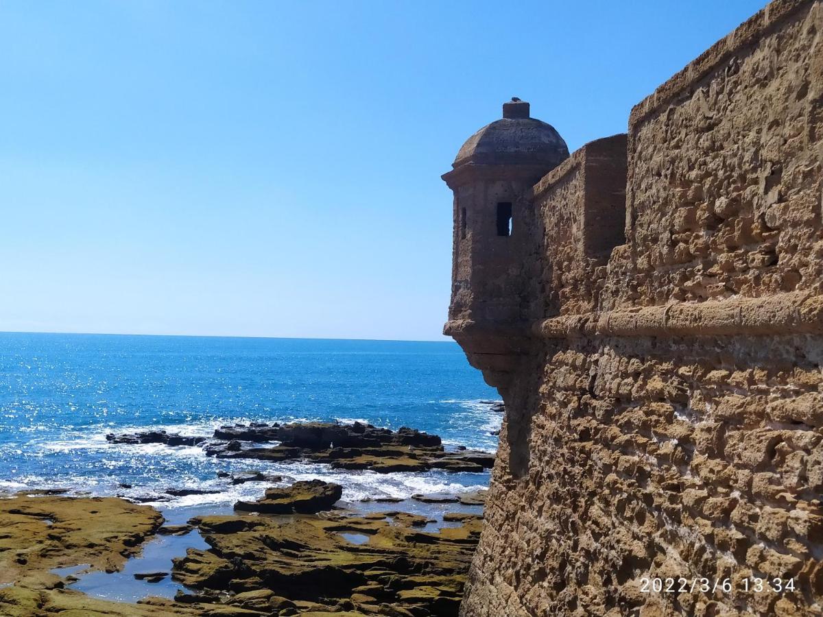Los Tres Girasoles Cádiz Eksteriør bilde